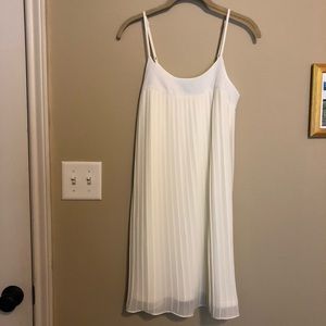 Pleated cream/off white dress